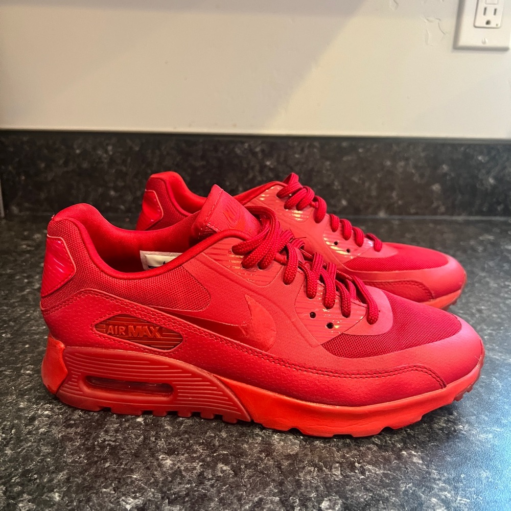 Nike Red Women's Sneakers